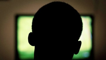 Порошенко запретил показывать на Украине российские фильмы