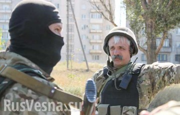 Неонацист Корчинский предлагает ударить по телеканалу «Интер» из артиллерии за празднование 9 мая