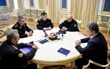 Генерал - лейтенант командует ВМС