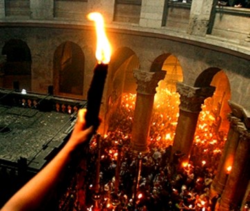 Благодатный огонь – это фокус для верующих или Свет Истинный ?