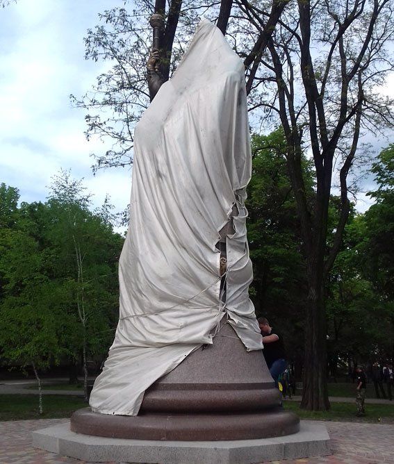 В Полтаве пытались взорвать еще не открытый памятник Мазепе