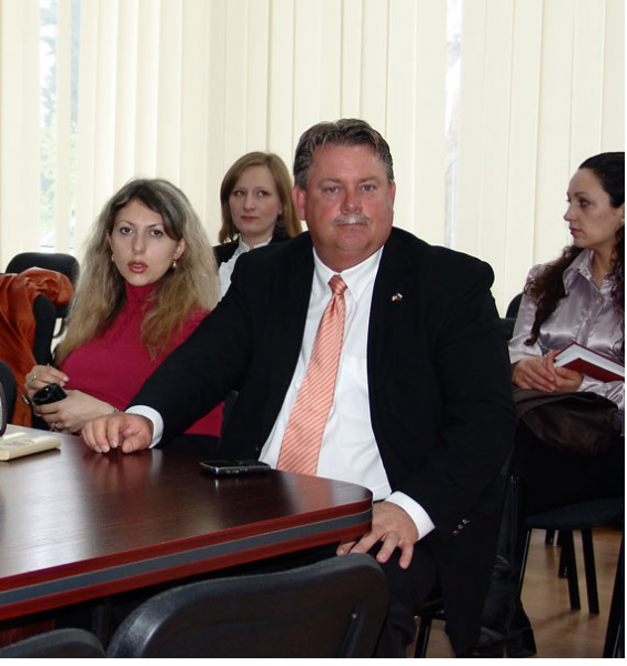 Кто ещё сомневается в том, что Россия оккупирована? Очередной визит американского дипломата в Екатеринбург Кто ещё сомневается в том, что Россия оккупирована? Очередной визит американского дипломата в Екатеринбург