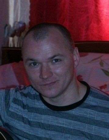 Интерпол объявил в розыск предполагаемого убийцу беженцев из Донецка Интерпол объявил в розыск предполагаемого убийцу беженцев из Донецка