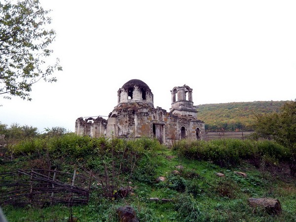 Зверства татар: крымская хатынь - греческая деревня Лаки.