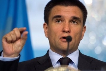 Глава МИД Украины объяснил, почему Европа должна "втрое больше" помогать Киеву