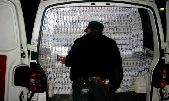 Автомобиль дипломатов-контрабандистов принадлежит посольству Украины в Словакии, - Москаль