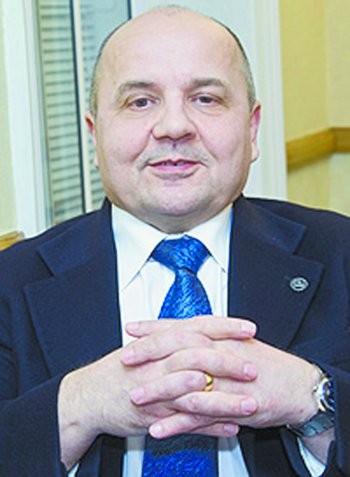От подъёма до отбоя