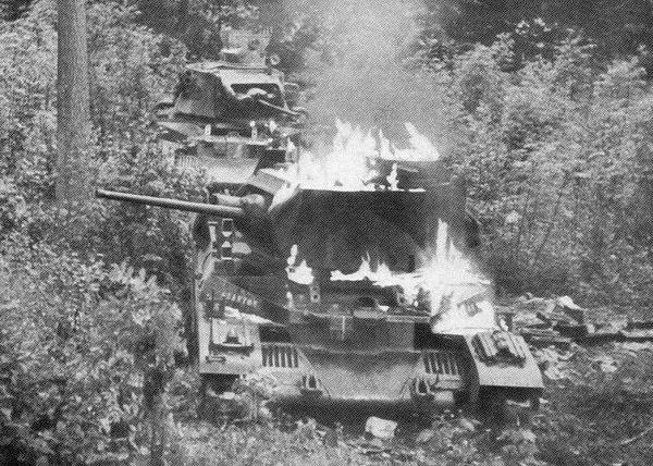 Хроники лжи "Ельцин-центра" Хроники лжи "Ельцин-центра"