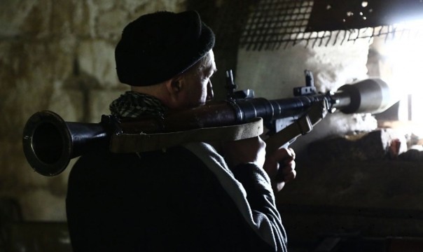 Один день на линии фронта: «Банда» против «промбергов» (Фоторепортаж)