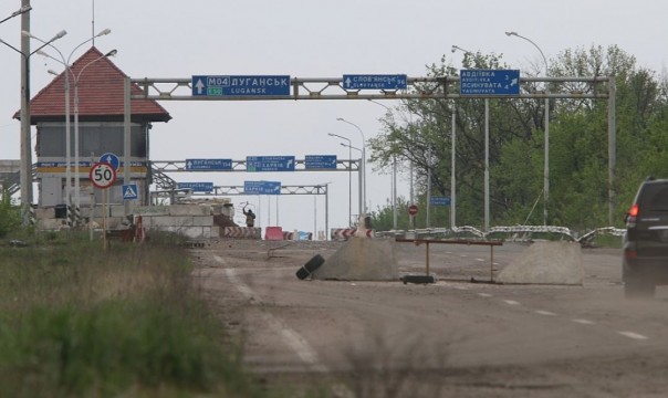 Один день на линии фронта: «Банда» против «промбергов» (Фоторепортаж)