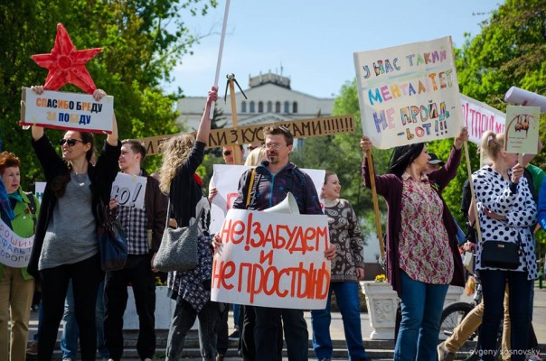 Майданутым в Мариуполе конкретно сносит башню