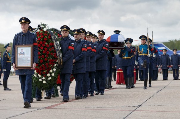 Долгая дорога домой Долгая дорога домой