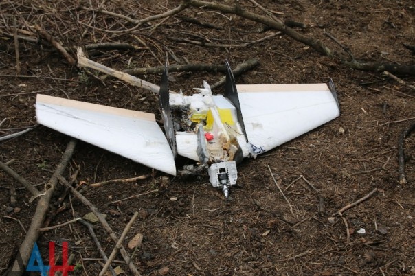 Сводка от МО ДНР 7 мая 2016 года. За прошедшие сутки украинские каратели 25 раз обстреляли Республику Сводка от МО ДНР 7 мая 2016 года. За прошедшие сутки украинские каратели 25 раз обстреляли Республику