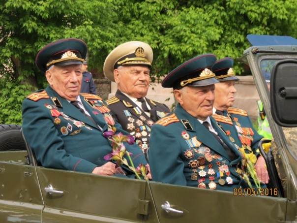 День Победы в Херсоне. Фоторепортаж День Победы в Херсоне. Фоторепортаж