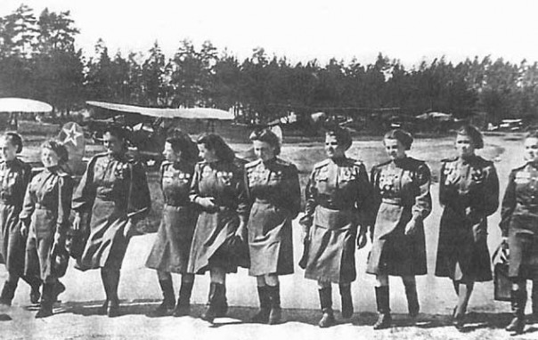 Расскажи, как цветёт миндаль Расскажи, как цветёт миндаль