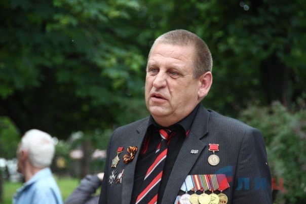 Сводка от НМ ЛНР 15 мая 2016 года. Боевики нацбатов вместе с СБУ проводят зачистки в Станице Луганской