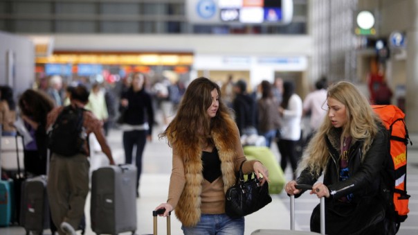 Скидки на отели, билеты и развлечения: В России запустят карту путешественника