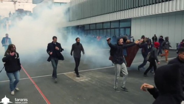 Столкновения во Франции: трудовую реформу все больше защищает полиция