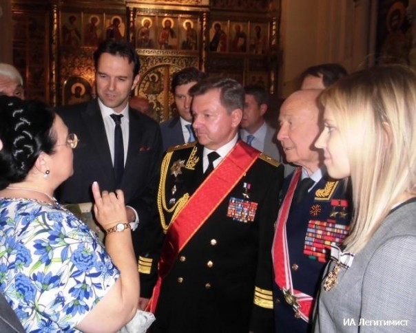 Послесловие к празднику. Низкопоклонская акция