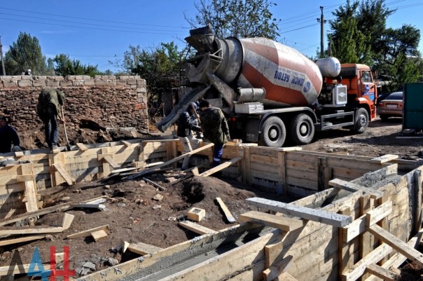 Около 100 предприятий в ДНР наладили производство стройматериалов для восстановления Республики