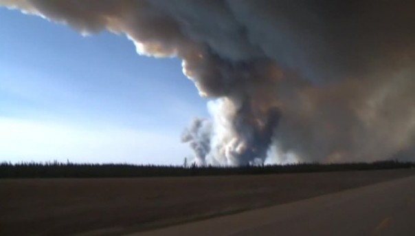 В Канаде - новая эвакуация из-за лесных пожаров