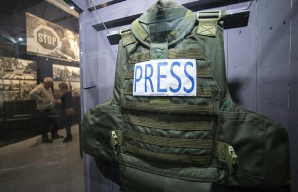 О дивный новый мир: «Миротворец» живее всех живых О дивный новый мир: «Миротворец» живее всех живых