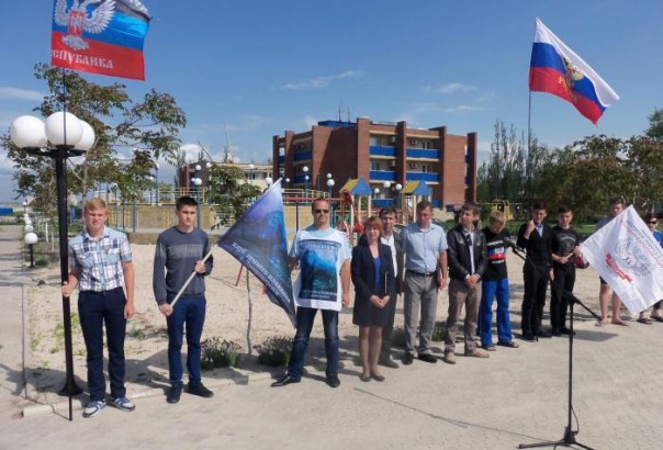 Экстремальный марафон ДНР-Россия через Таганрогский залив состоялся