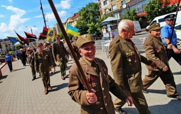 На Украине «нет» фашизма: «марш славы» УПА в Ивано-Франковске