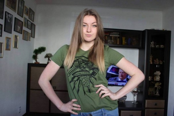 В Киеве выпустили футболки в честь дивизии СС В Киеве выпустили футболки в честь дивизии СС