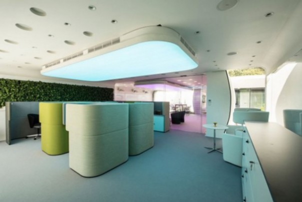 В Дубае открыли напечатанный на 3D-принтере офис В Дубае открыли напечатанный на 3D-принтере офис