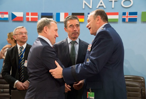 Большие печали внештатного советника