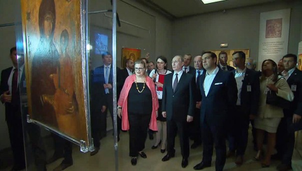 Главы России и Греции открыли уникальную выставку. Совместная пресс-конференция Владимира Путина и Алексиса Ципраса