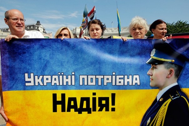 Не ... Любить будем и тем крепче , чем ты дальше окажешься....)))) Не ... Любить будем и тем крепче , чем ты дальше окажешься....))))