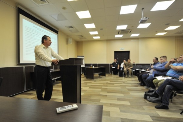 Комитет "25 января" всё. Хватило на четыре месяца