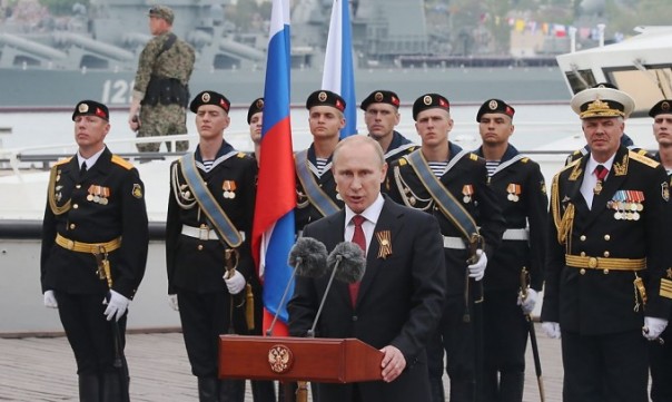 Путин стал почетным гражданином Севастополя