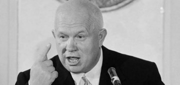 Первомай шагает по планете. Мистика