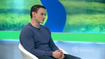 Режиссёр Владимир Агранович в программе «Беседа». 02.05.2016, телеканал "ЮНИОН" ДНР