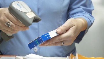 Роспотребнадзор запретил продажу двух БАДов для мужчин