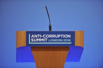 Америка берет под контроль «офшорную аристократию»