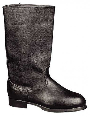 Размышления об Армии России: тоталитарный сапог или либеральный ботинок