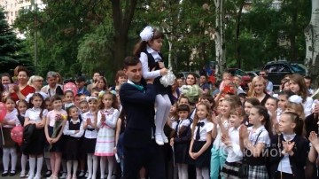 В школах Республики прозвенел последний звонок. 26.05.2016, «Панорама»