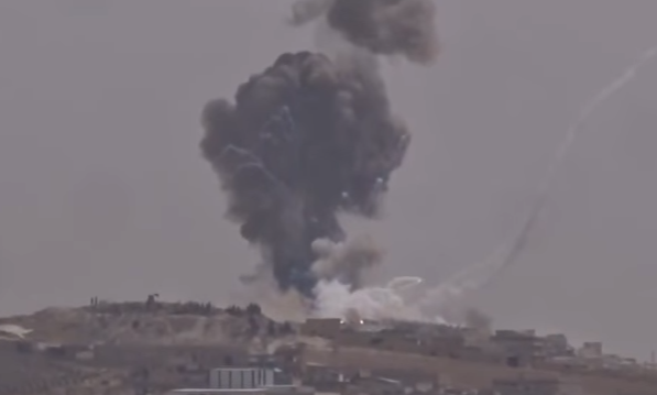 Мегавзрыв. Боевикам ССА удалось попасть в склад боеприпасов Сирийской армии из ПТРК "Корнет".