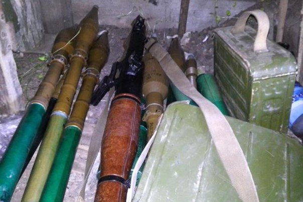 Сводка от МО ДНР 10 июня 2016 года. Укрофашисты более 3,5 тысячи раз обстреляли ДНР, повреждено 77 домостроений, погибли пять человек, 21 ранены Сводка от МО ДНР 10 июня 2016 года. Укрофашисты более 3,5 тысячи раз обстреляли ДНР, повреждено 77 домостроений, погибли пять человек, 21 ранены