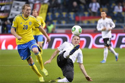 Украина проиграла чемпионам мира на Евро-2016 Украина проиграла чемпионам мира на Евро-2016