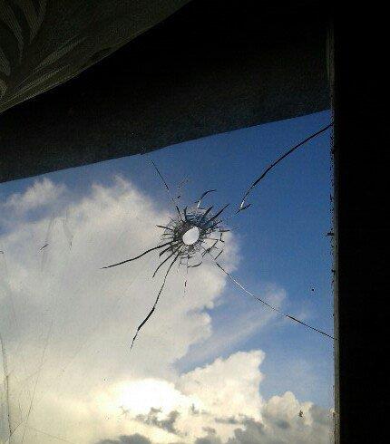 Сводка от МО ДНР 15 июня 2016 года. Укрофашисты за сутки обстреляли территорию ДНР, повреждено 16 домов и газопровод