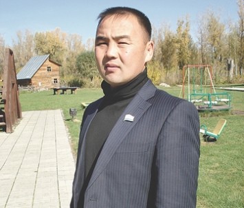 Бывший депутат Князев Урмат сгубил свою карьеру из-за Парнаса Бывший депутат Князев Урмат сгубил свою карьеру из-за Парнаса