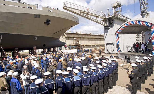 В Балтийск пришел российский "Мистраль" В Балтийск пришел российский "Мистраль"