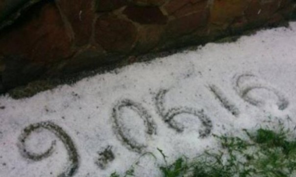 Луцк затопило после мощного снегопада и ливня с градом