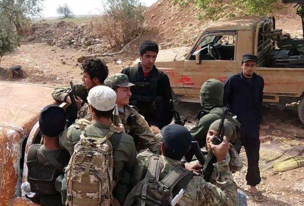 ВВС нанесли авиаудары по позициям ИГИЛ, САА наступает в Дарайе | Подборка видео с Ближневосточного фронта | Обзор карты от 10.06.2016г