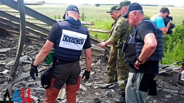 Контактная группа согласовала прекращение огня в Донбассе для расследования обстрелов городов ДНР